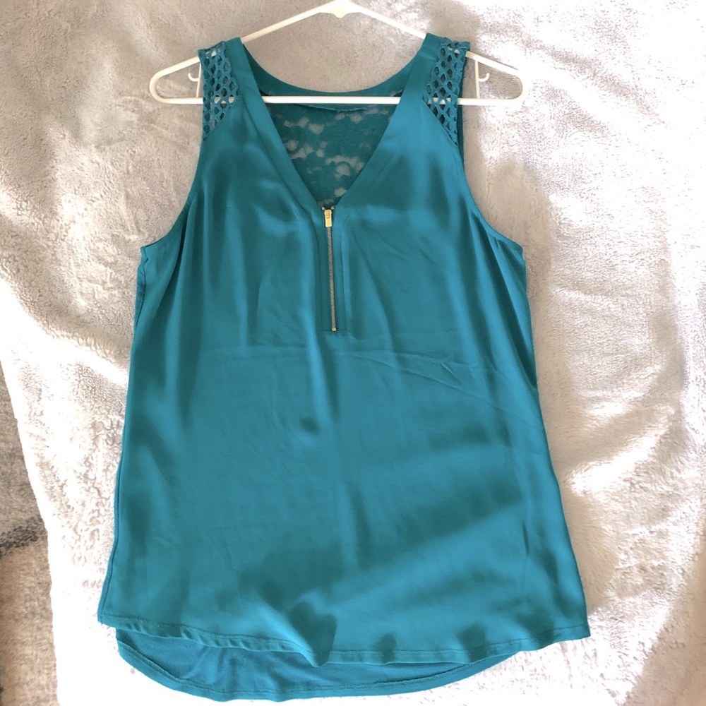 Express Zip Front Hudson Tank with lace detail